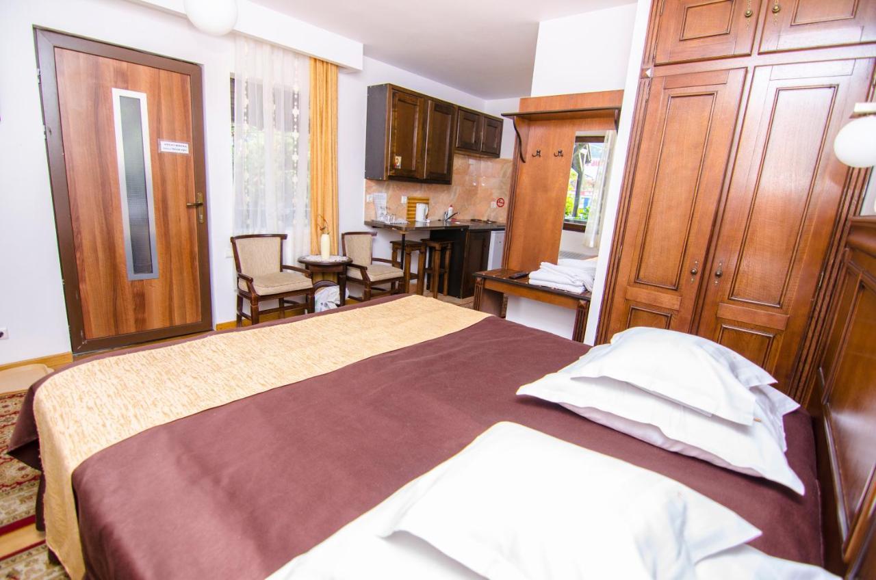 Pension Casa Medievala Бран Екстериор снимка