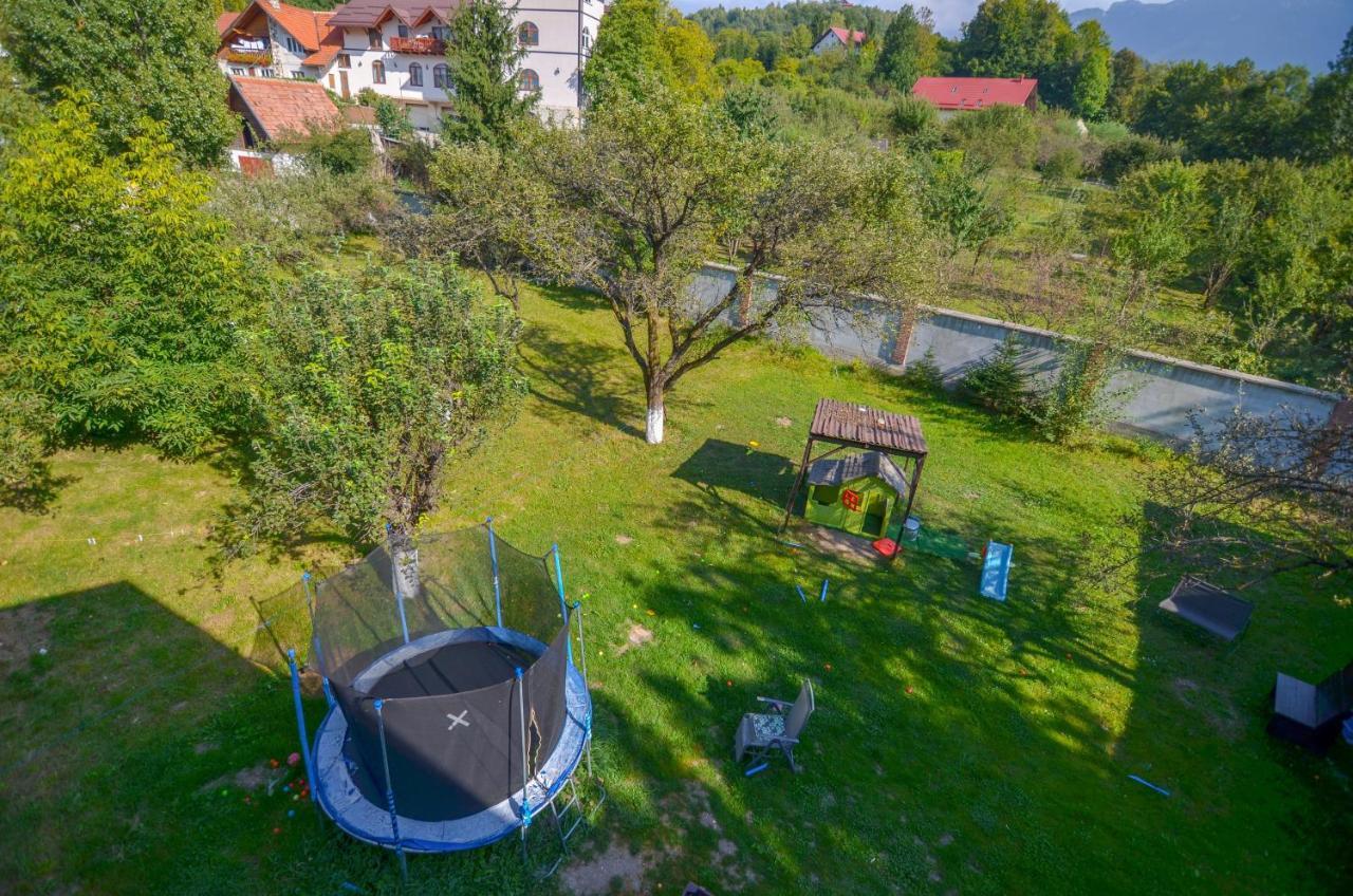 Pension Casa Medievala Бран Екстериор снимка