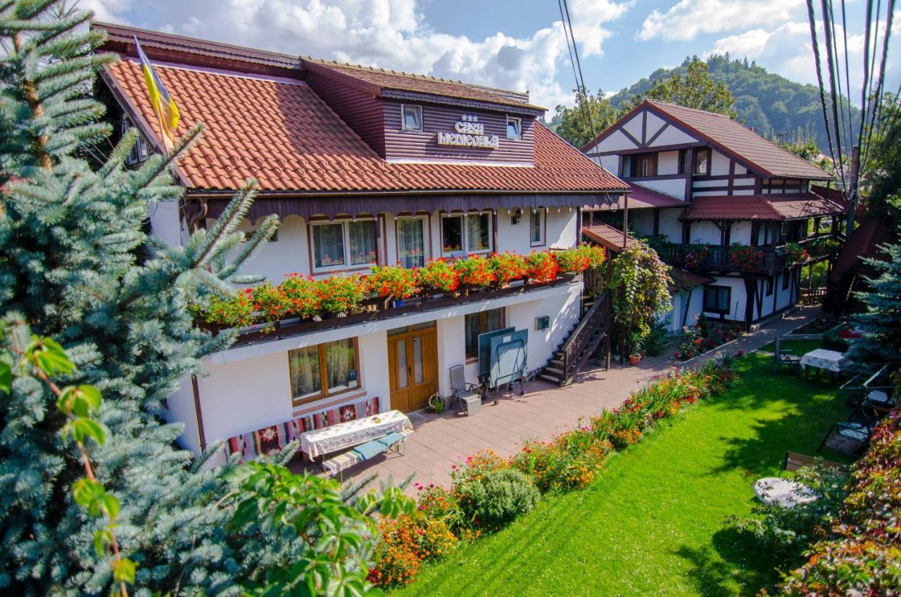 Pension Casa Medievala Бран Екстериор снимка